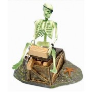 Penn-plax "Скелет на ящике с золотом"распыл. (Декор)