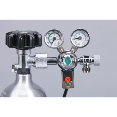 Ista "Редуктор СО2 фронтальный с электомагнитным клапаном" Ista "Редуктор СО2 фронтальный с электомагнитным клапаном"