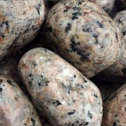 UDeco "Stream Spotted" 30-50 мм, 2л (пятнистая галька)