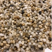 Галька морская "жемчужная" (бело-жёлтая) фр. 4-6 мм пл.пакет 4л,5кг